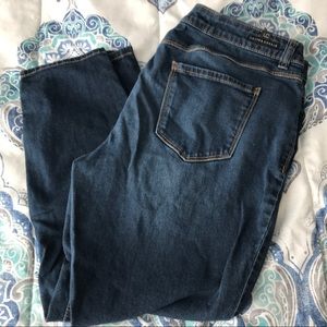 Lauren Conrad capris